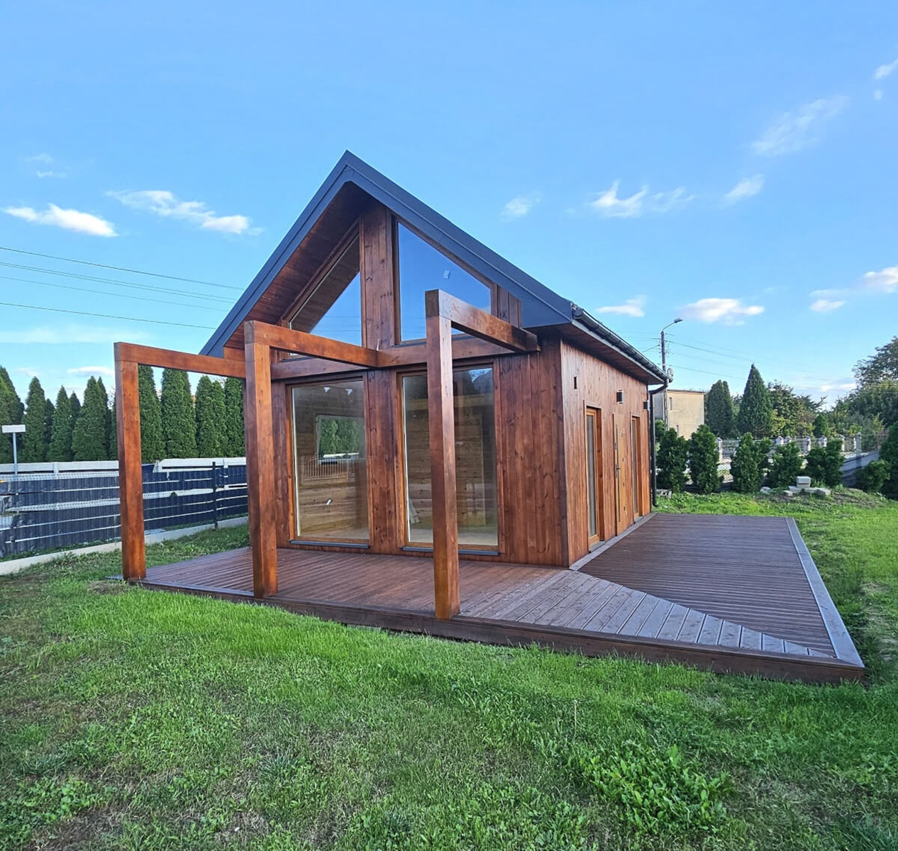 Budowa domów drewnianych - poradnik inwestora