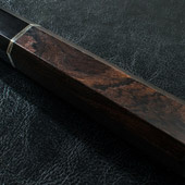 Ostrze VG-10, rękojeść: drewno hebanowe