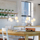 Bardzo duża lampa na osiem wiszących żarówek, na białych przewodach Basso 38-71040