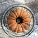 Forma aluminiowa do świątecznej babki z kominem Sparkling Nordic Ware 50153