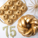 Forma do babki z kominem pleciony warkocz Braided Nordic Ware 95577