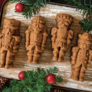 Forma do ciasta Dziadki Do Orzechów Nordic Ware 92977