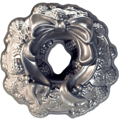 Forma do ciasta Wieniec Adwentowy Nordic Ware 85348