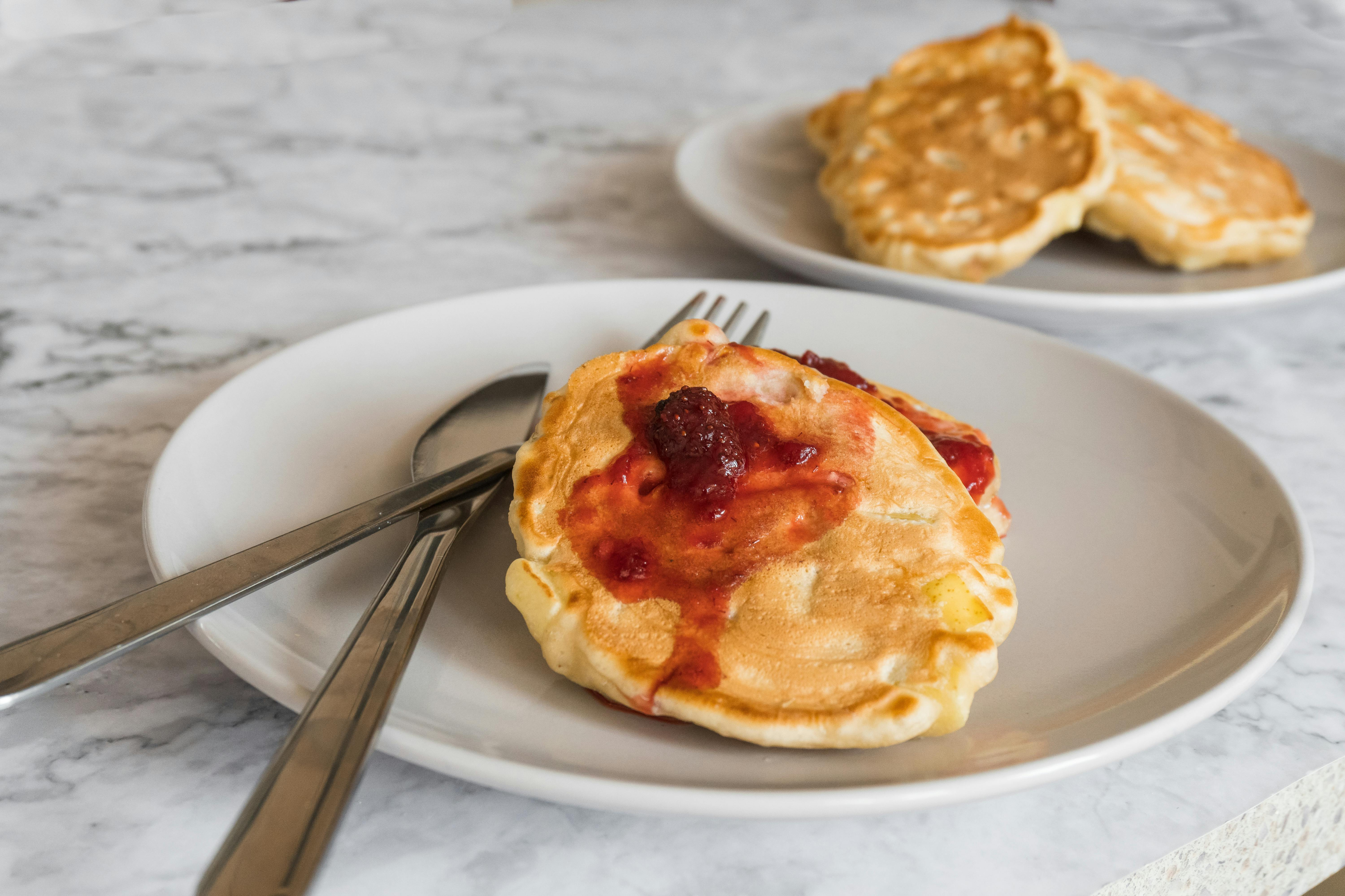 keto racuchy low carb - pomysł na pyszny deser lub śniadanie bogate w zdrowe tłuszcze
