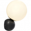 Kinkiet biała kula na czarno-złotej podstawie Nostalgia Maytoni MOD048WL-01G