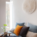 Kinkiet duży - lampa ścienna z naturalnych piór EOS Up UMAGE 70 cm 02141