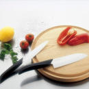 Kuchenny nóż ceramiczny do porcjowania ząbkowany 18cm Kyocera biały FK-181WH-BK