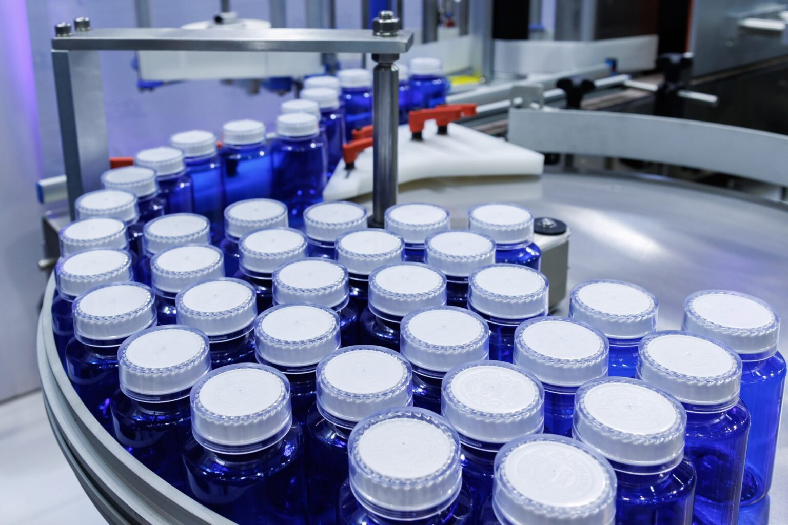 maszyny pakujące dla przemysłu farmaceutycznego
