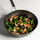 Patelnia głęboka 28 cm żelazna de Buyer Mineral B Bois Profesjonalna D-5684-28