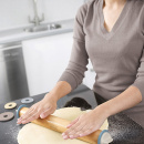 Regulowany wałek do ciasta Joseph Joseph pastelowy 20036