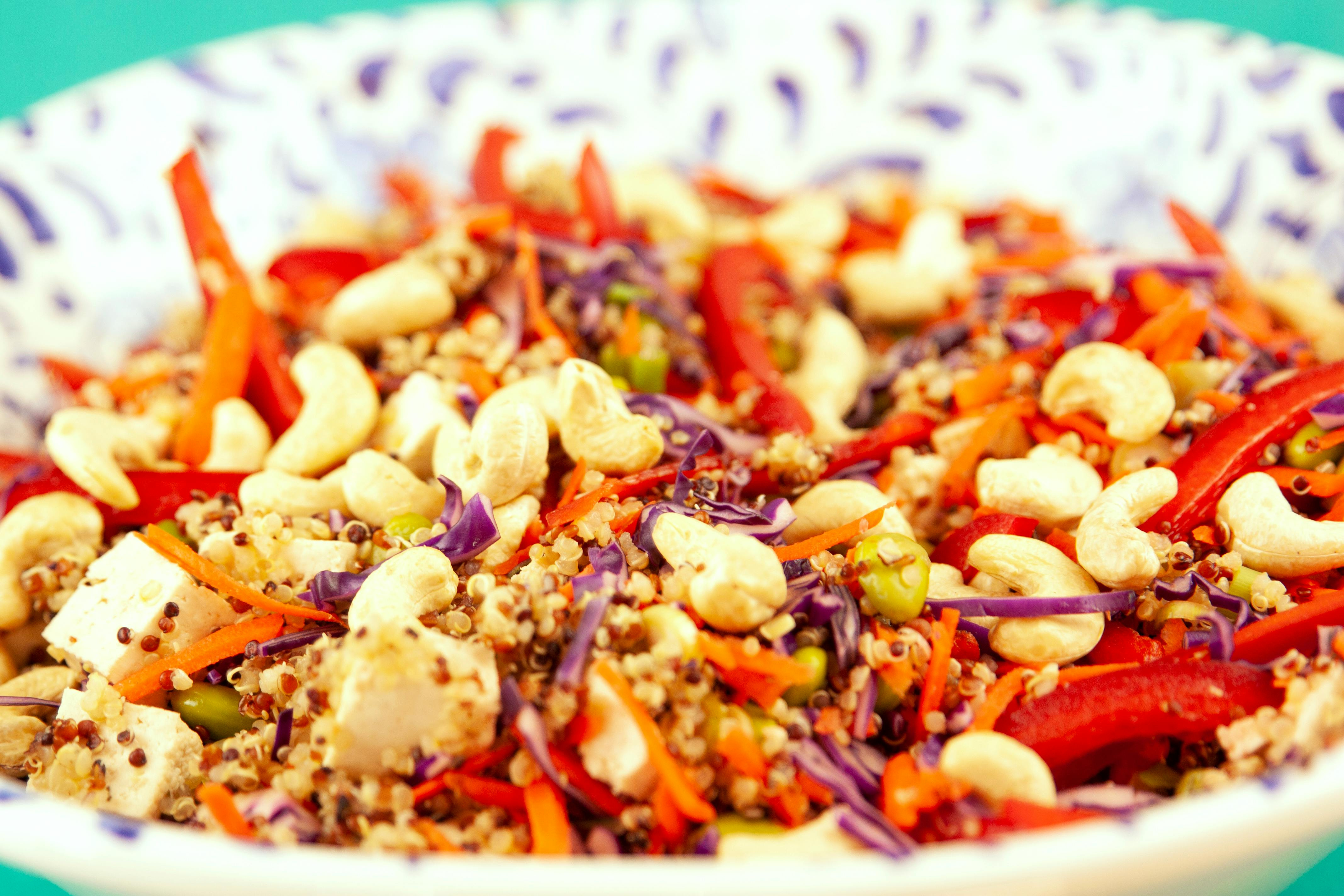 sałatka Quinoa - pomysł na zdrowy posiłek