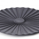 Spodek z czarnej porcelany Pekoë Revol RV-653630-4