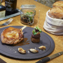 Talerz do steków 30 cm, porcelanowa imitacja czarnego łupka Basalt Revol RV-647911-2