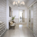 Żyrandol chromowany z białymi abażurami Florero Maytoni MOD078PL-09CH